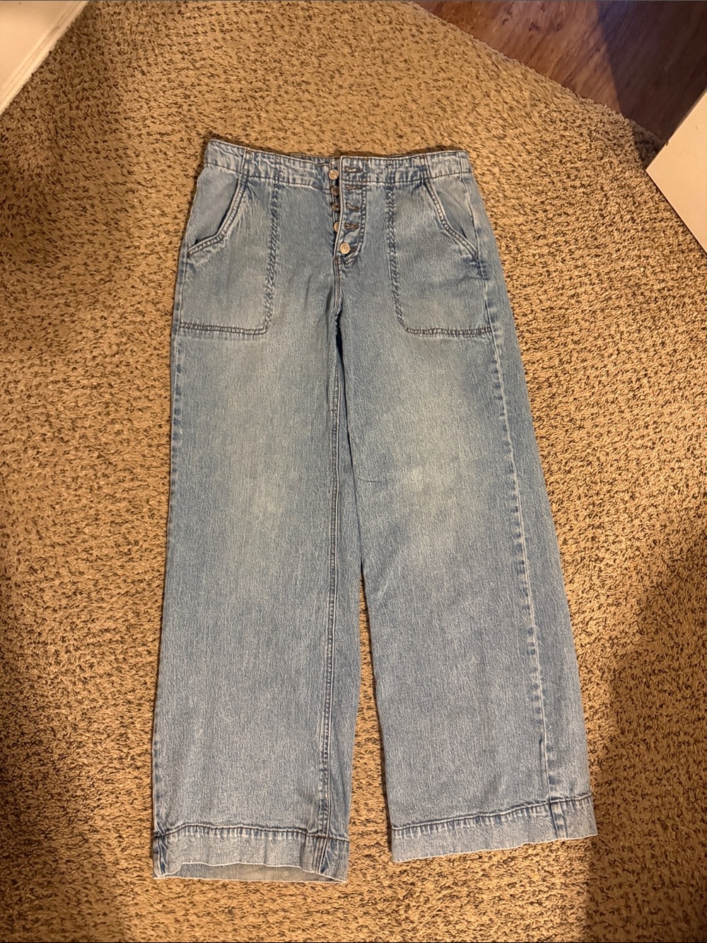 Cute high rise wide leg jeans